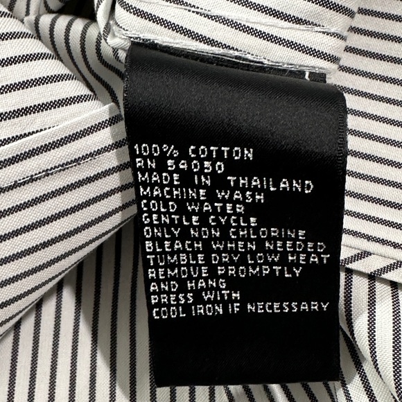 Second skin || Mens Shorts with inner thighs size small - Picture 5 of 11